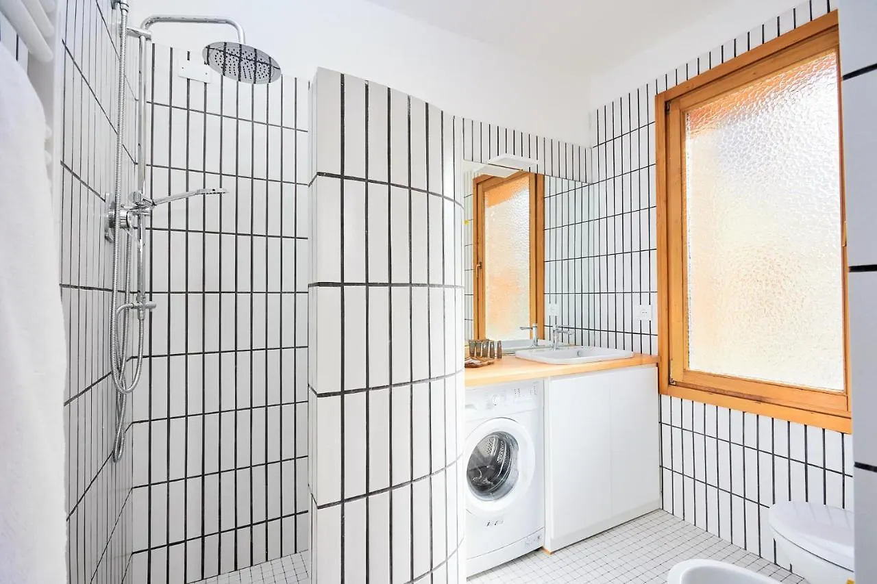Italian Design Small Attic Μπολόνια Διαμέρισμα